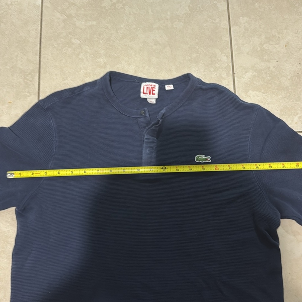 Lacoste Men's Long Sleeve Henley Waffle Knit T-Shirt in Navy Blue Medium - Picture 6 of 7